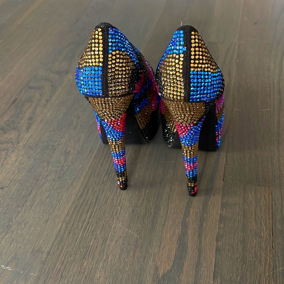 Steve Madden Platform Pumps - Picture 4 of 6